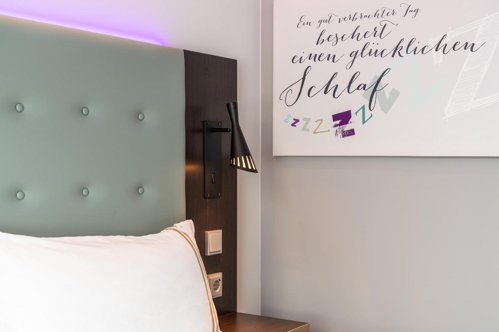 Premier Inn Freiburg City Sued Friburgo em Brisgóvia Exterior foto